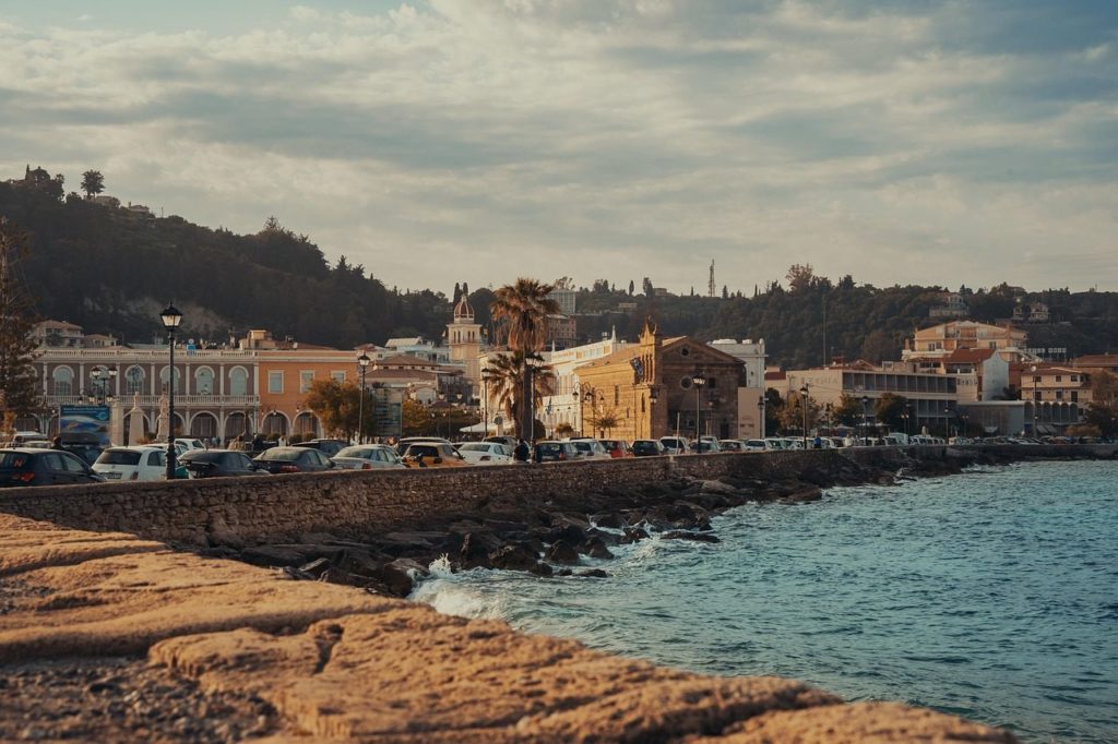An der Uferstraße von Zakynthos-Stadt